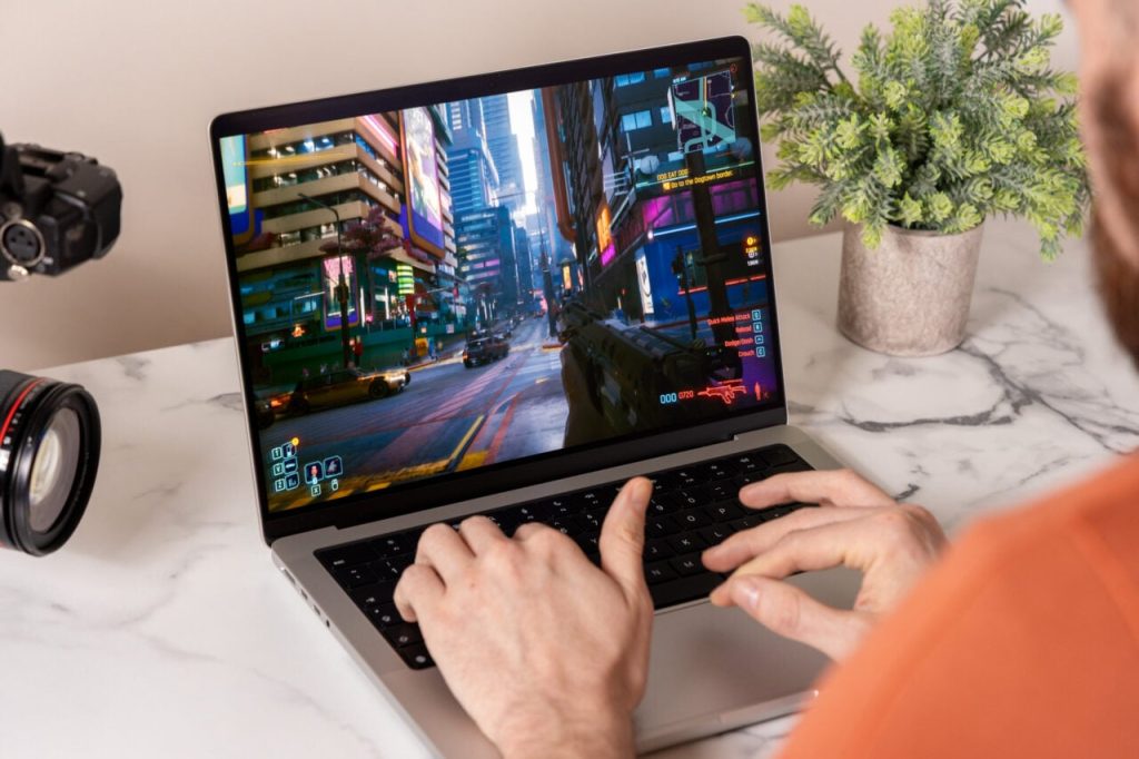 Apple’s ‘Pro and Tell’ Event Will Bring Us a MacBook We’ve Never Seen Before