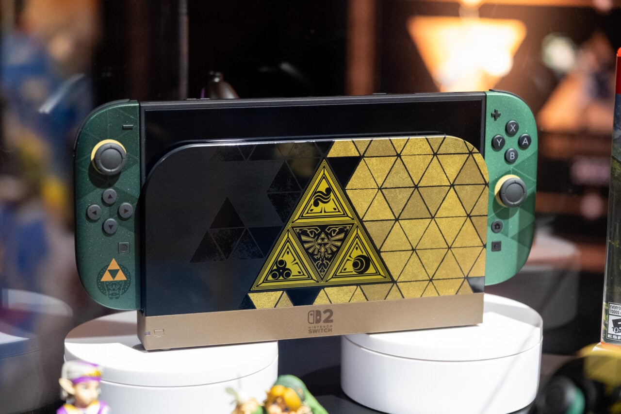 The 40th Anniversary Zelda Switch 2 Is a Beauty to Behold and Now I Hate That I Want It