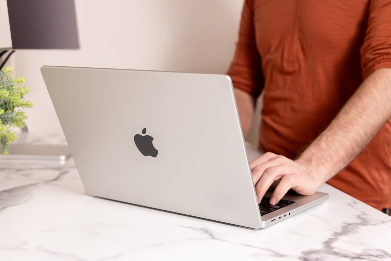 Touchscreen MacBook Pro to Reportedly Start at $2,899 for 14-Inch, $3,399 for 16-Inch