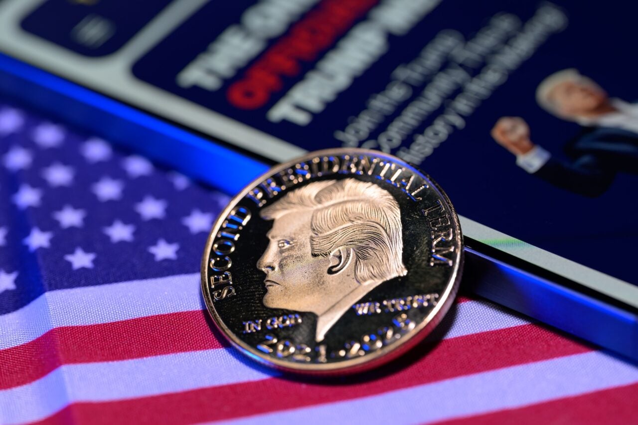 TRUMP Memecoin Holders Get Another Dinner as Democrats Threaten Crypto Corruption Probes